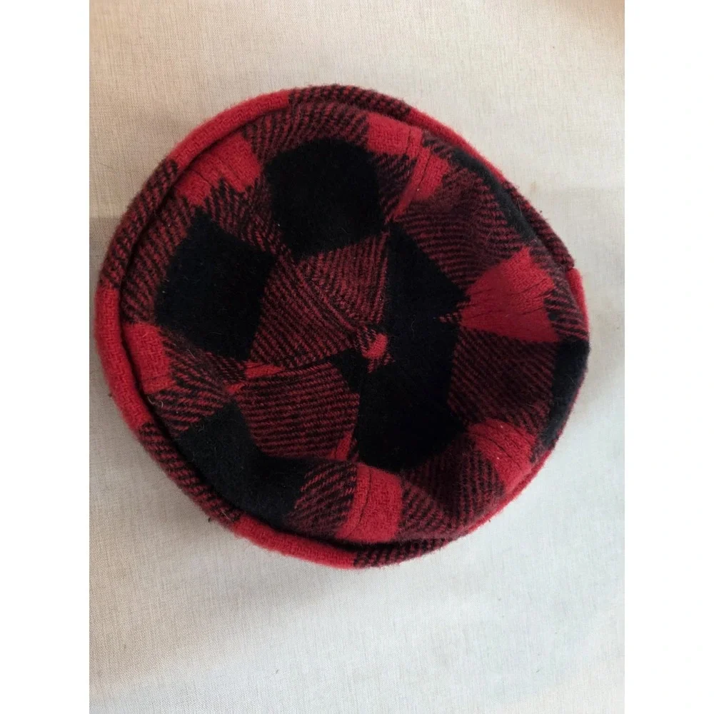 Crowncap Hat Red Black Buffalo Plaid  M/L‎ Miki Hat